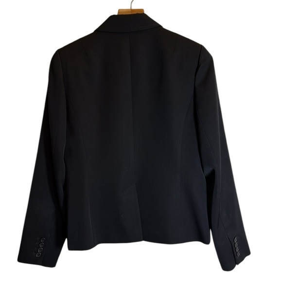 J. Crew 100% Wool Suiting Jacket Blazer Lined Two-Button Pockets Lightweight 10 - Picture 11 of 12